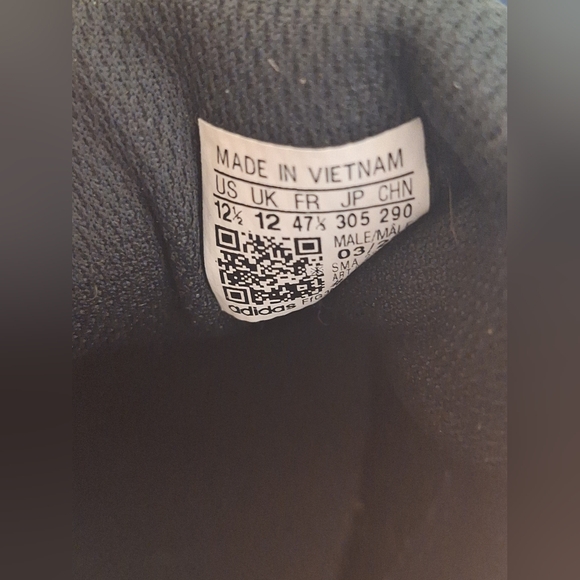 Adidas Terrex Men's Black Shoes - Picture 3 of 3